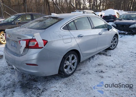 2018 Chevrolet Cruze Premier Auto z USA, uszkodzony, nr VIN 1G1BF5SM4J7165183